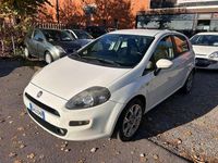 Usata Fiat Punto Street 84 CV (61 kW) 2014 Bianco Berlina