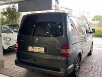 Usata VW Multivan Comfortline 174 CV (127 kW) 2005 Grigio Monovolume