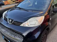 Usata Peugeot 107 Access 68 CV (50 kW) 2009 Nero Utilitaria