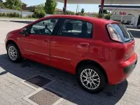 Usata Fiat Punto Evo Emotion 77 CV (56 kW) 2010 Rosso Utilitaria