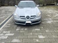 Usata Mercedes SLK200 163 CV (119 kW) 2004 Grigio Cabrio