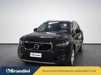 Usata Volvo XC40 Momentum 129 CV (94 kW) 2021 Nero SUV