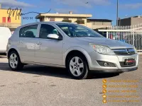 Käytetty Opel Astra Enjoy 90 HP (66 kW) 2010 Harmaa Sedan