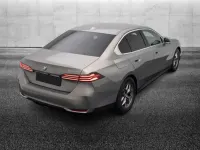 Usata BMW 520 197 CV (144 kW) 2024 Grigio Berlina