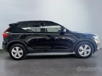 Gebraucht Volvo XC40 Momentum 190 PS (139 kW) 2019 Schwarz SUV