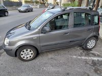 Usata Fiat Panda 69 CV (50 kW) 2011 Gray Utilitaria