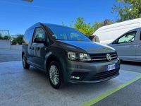 Usata VW Caddy 102 CV (75 kW) 2020 Grigio Monovolume