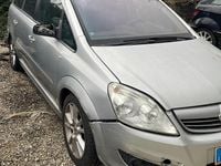 Usata Opel Zafira Cosmo 120 CV (88 kW) 2008 Grigio Monovolume
