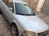 Usata VW Passat 130 CV (95 kW) 2003 Grigio Berlina
