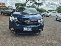 Usata Dacia Sandero Acces 90 CV (66 kW) 2019 Blu Berlina