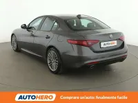 Usata Alfa Romeo Giulia Super 179 CV (131 kW) 2017 Grigio Berlina
