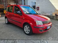 Usata Fiat Panda Emotion 69 CV (50 kW) 2012 Rosso Utilitaria