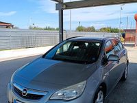 Usata Opel Astra 110 CV (80 kW) 2012 Grigio Station wagon