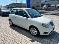 Usata Lancia Ypsilon Platinum 69 CV (50 kW) 2011 Bianco Utilitaria