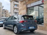 Usata VW Golf VIII Style 150 CV (110 kW) 2025 Grigio Berlina