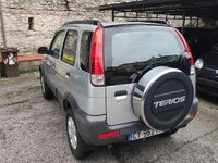 Usata Daihatsu Terios 86 CV (63 kW) 2005 Argento SUV