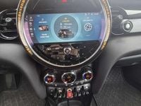 Usata Mini Cooper Classic 136 CV (100 kW) 2022 Argento Utilitaria