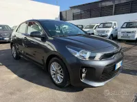 Usata Kia Rio 82 CV (60 kW) 2020 Grigio Berlina