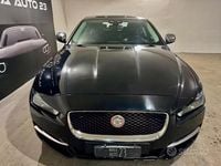 Usata Jaguar XE R 180 CV (132 kW) 2018 Nero Berlina