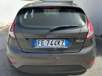Usata Ford Fiesta 60 CV (44 kW) 2016 Grigio Utilitaria