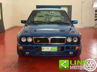 Usata Lancia Delta 211 CV (155 kW) 1994 Blu Utilitaria