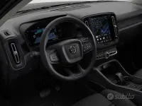 Nuova Volvo XC40 163 CV (119 kW) 2026 SUV