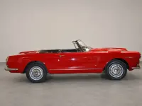 Usata Alfa Romeo 2600 145 CV (106 kW) 1964 Rosso Cabrio
