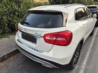 Usata Mercedes GLA220 177 CV (130 kW) 2016 Bianco SUV