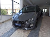 Usata Peugeot 208 Allure 101 CV (74 kW) 2025 Grigio selenium Utilitaria
