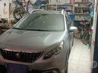 Usata Peugeot 2008 120 CV (88 kW) 2017 Grigio SUV
