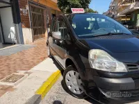 Usata Renault Modus Dynamique 85 CV (62 kW) 2010 Nero Monovolume