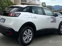 Usata Peugeot 3008 131 CV (96 kW) 2021 Bianco SUV