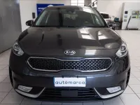 Usata Kia Niro Urban 141 CV (103 kW) 2018 Grigio metallizzato SUV