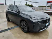 Usata Peugeot 5008 Allure 149 CV (109 kW) 2025 Grigio SUV
