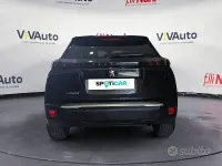 Usata Peugeot 2008 Allure 102 CV (75 kW) 2023 Nero SUV