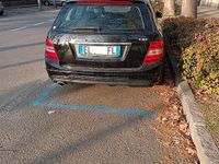 Usata Mercedes 220 2012 Nero Berlina