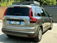 Usata Dacia Jogger 101 CV (74 kW) 2023 Grigio Monovolume