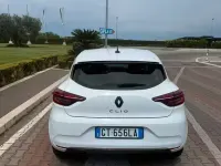 Usata Renault Clio V 86 CV (63 kW) 2020 Bianco Berlina