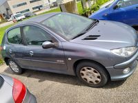 usata Peugeot 206 1.4 benzina