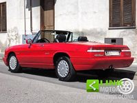 Usata Alfa Romeo Spider 107 CV (78 kW) 1991 Rosso Cabrio