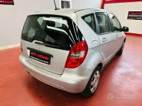 Usata Mercedes A160 95 CV (69 kW) 2010 Grigio Berlina