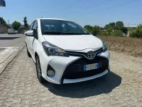 Usata Toyota Yaris 69 CV (50 kW) 2016 Bianco Berlina