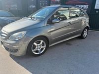 Usata Mercedes B180 109 CV (80 kW) 2008 Oro Monovolume