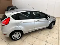 Usata Ford Fiesta Titanium 75 CV (55 kW) 2016 Grigio Utilitaria