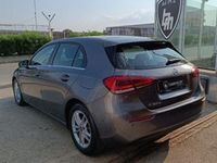 Usata Mercedes A180 116 CV (85 kW) 2019 Gray Berlina
