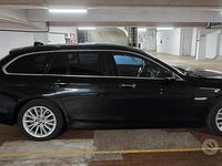 Usata BMW 520 Luxury Line 190 CV (139 kW) 2016 Nero Station wagon