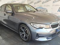 Usata BMW 318 Sport Line 150 CV (110 kW) 2019 Grigio Berlina