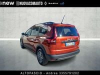 Usata Dacia Jogger Expression 110 CV (80 kW) 2022 Arancione Monovolume