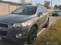 Usata Chevrolet Captiva 163 CV (119 kW) 2013 Grigio SUV