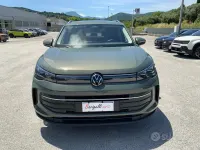 Usata VW Tiguan Edition 150 CV (110 kW) 2024 Verde SUV